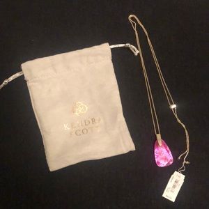 Kendra Scott Maeve Gold Necklace - Azalea Illusion